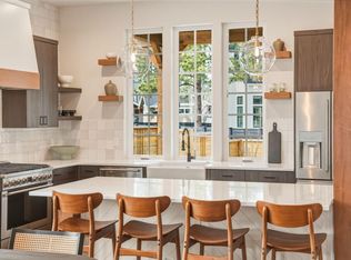 3068 NW Blodgett Way, Bend, OR 97703