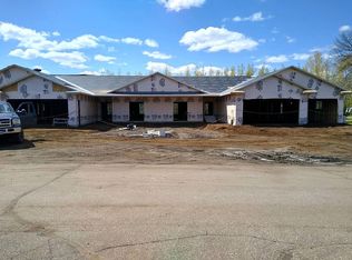 126 Silver Creek Dr, Wentworth, SD 57075