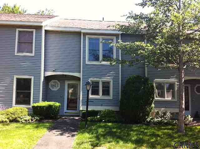 1st image of 2 Hale Dr