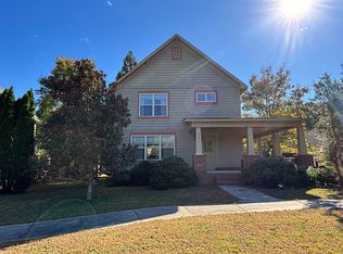 164 Tompkins Aly, Dalton, GA 30721