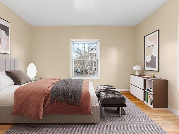 3rd image of 61 S Maple Ave Floor 2