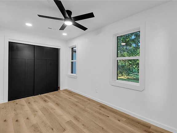 5th image of 9222 Cleveland Ave