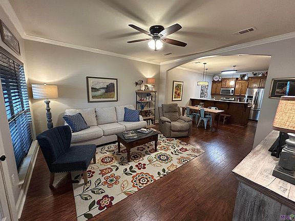 3rd image of 26720 Palmetto Lake Ct W