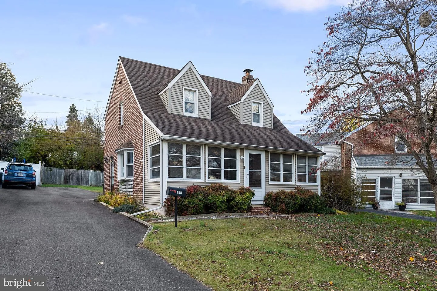 105 Haverford Rd photo 1