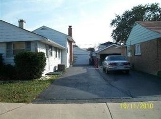 4327 W 87th St, Hometown, IL 60456