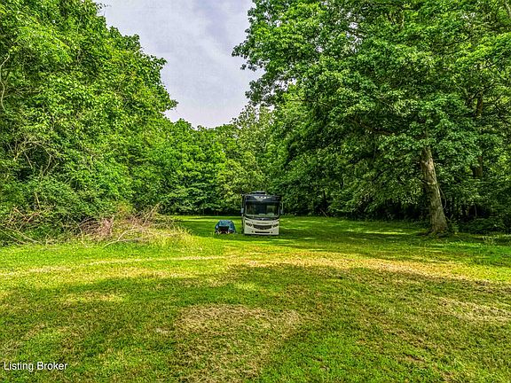 4th image of 1795 Simpson Creek Rd