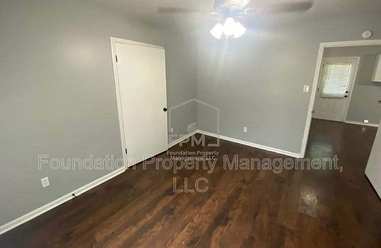 137 S Fenwick Rd — Photo 18