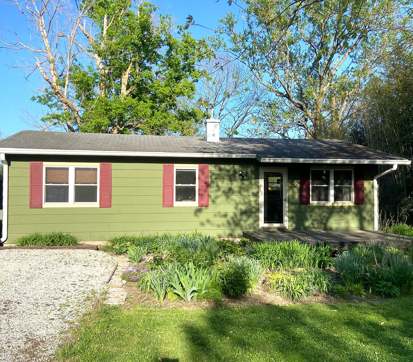 2623 S Madison St photo 1