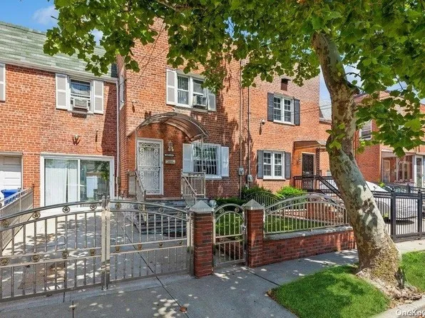 165-35 144th Terrace, Springfield Gardens, NY 11413