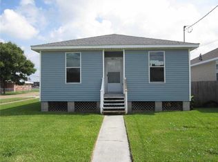 3001 Hero Dr, Gretna, LA 70053