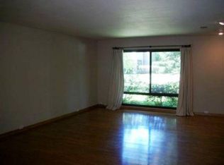 2266 Swarthmore Dr, Sacramento, CA 95825