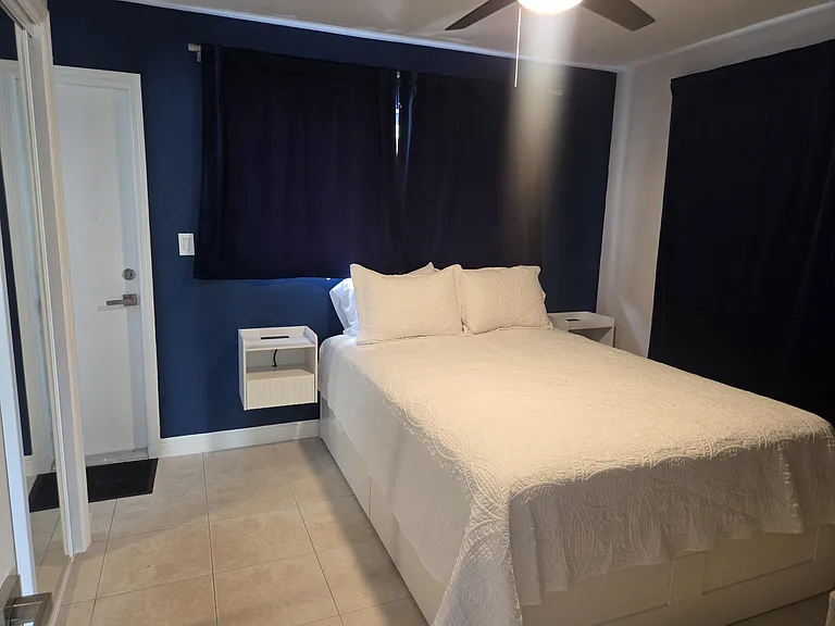1301 NE 16th Ter #1-9 — Photo 7
