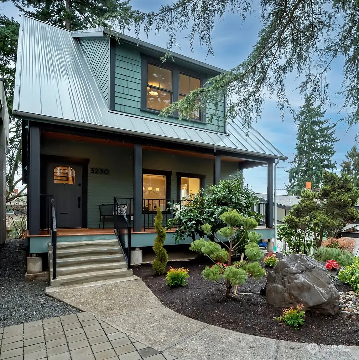 3230 25th Avenue W photo 1