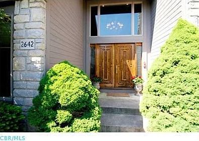 2nd image of 2642 Clubhouse Cir