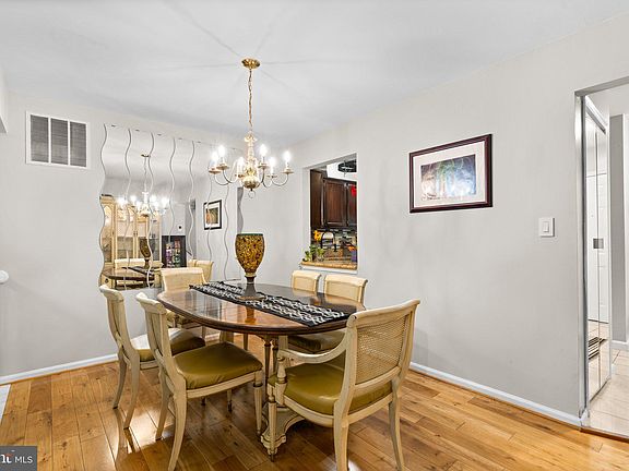 5th image of 11615 Pleasant Meadow Dr