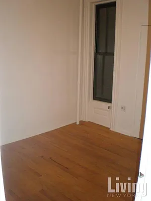 Rented by Living New York | media 13