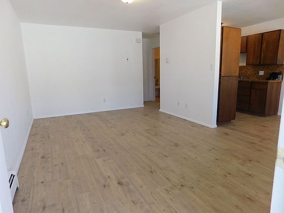 3rd image of 3292 Lombardy Ln #C