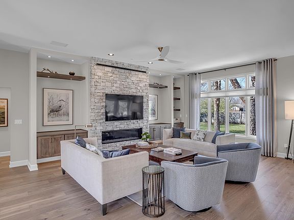 5th image of 1401 Maple St