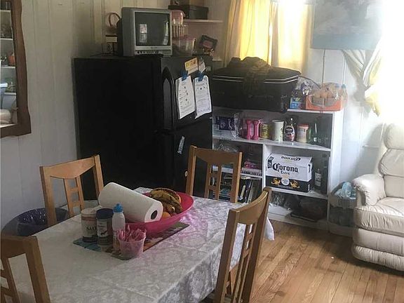 5th image of 57 McLoughlin St