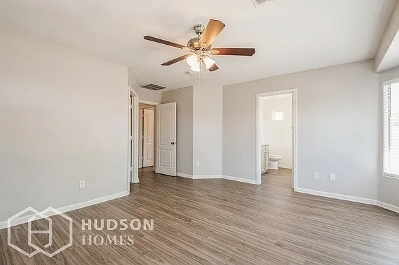 1535 W Nancy Ln — Photo 16