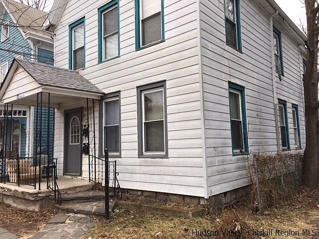 2nd image of 22 Oneil St