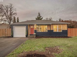12425 SW Center St, Beaverton, OR 97005