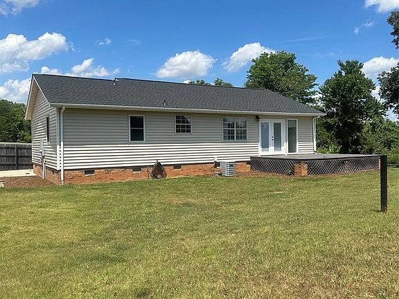 5th image of 4536 Lakehill Dr