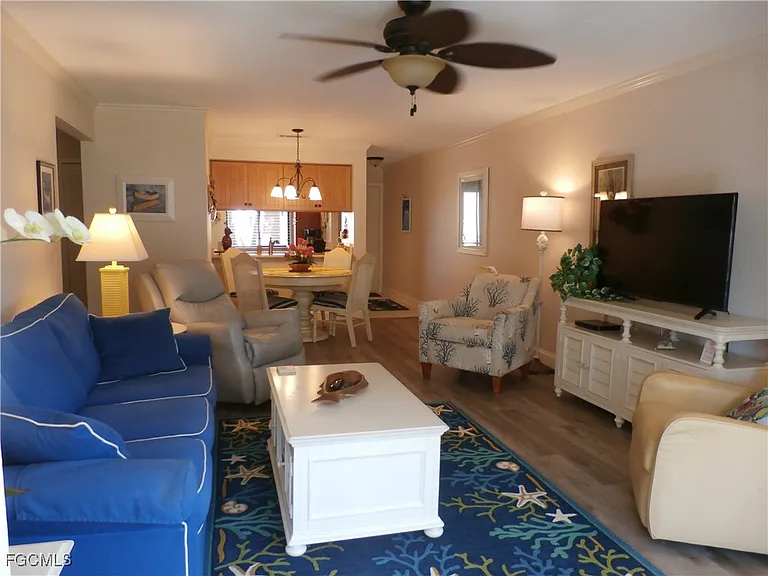 11140 Caravel Cir #109 — Photo 5