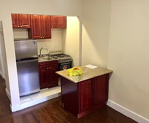 Rented by Urban Real Estate Property Group Inc