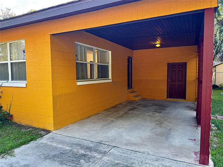 612 Kensington St — Photo 15