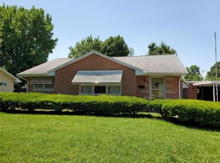 306 Crestwood Dr, Collinsville, IL 62234