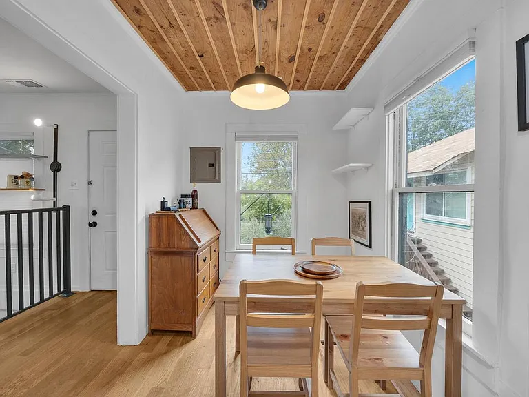 4302 Avenue G #C — Photo 6