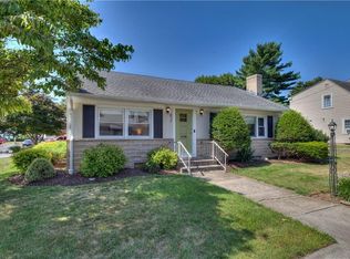 82 Garland Ave, Cranston, RI 02910