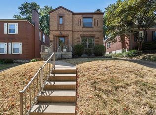 6634 Lindenwood Pl, Saint Louis, MO 63109