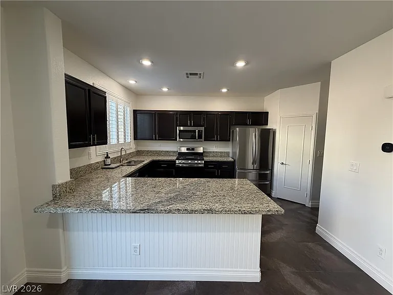 11211 Fort Vasquez St — Photo 8
