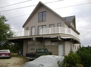 359 Shawomet Ave, Warwick, RI 02889