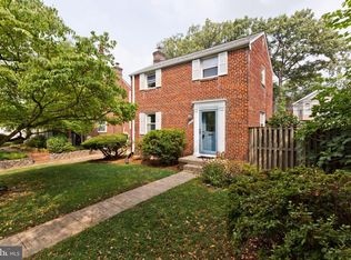 3245 6th St S, Arlington, VA 22204