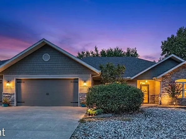 3 Whitby Ln, Bella Vista, AR 72714