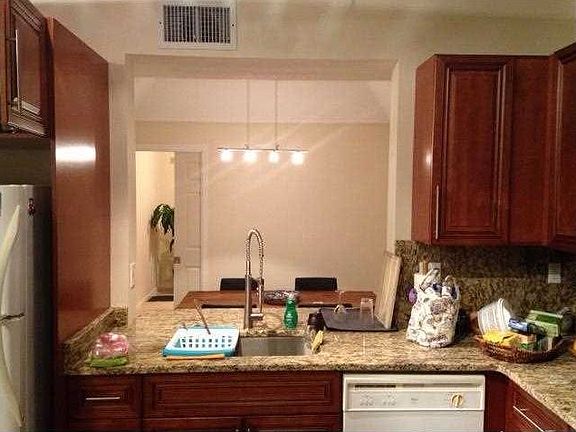5th image of 2351 NE 14th Street Cswy APT 532