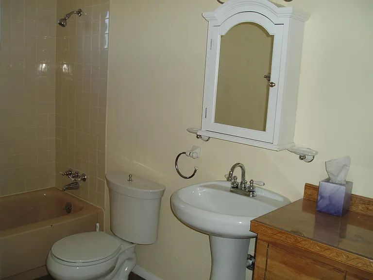 4365 Moorhead Ave — Photo 9