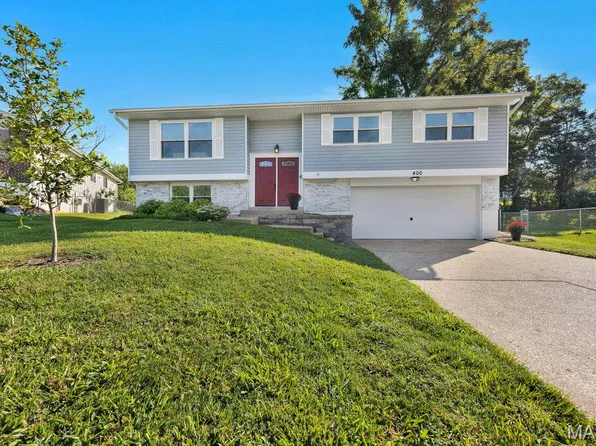 400 Coventry Ln, Ballwin, MO 63021
