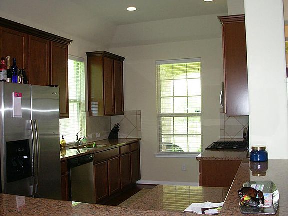 4th image of 58 Wood Drake Ct