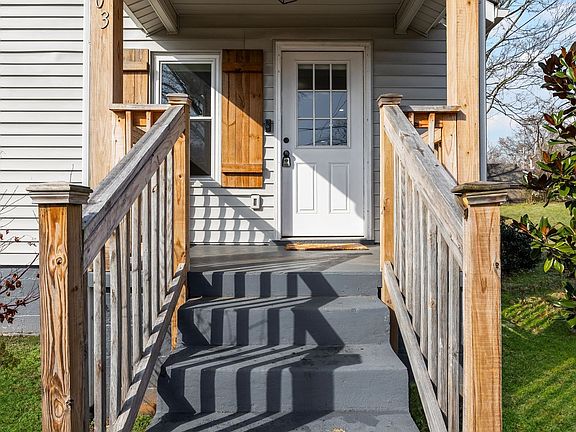 2nd image of 203 Ray St