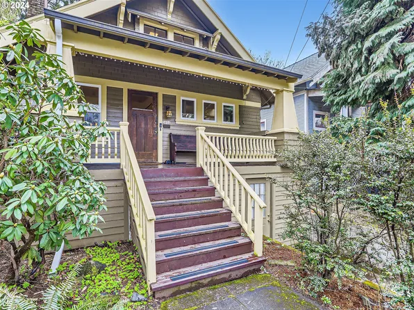 3956 SE Ivon St, Portland, OR 97202