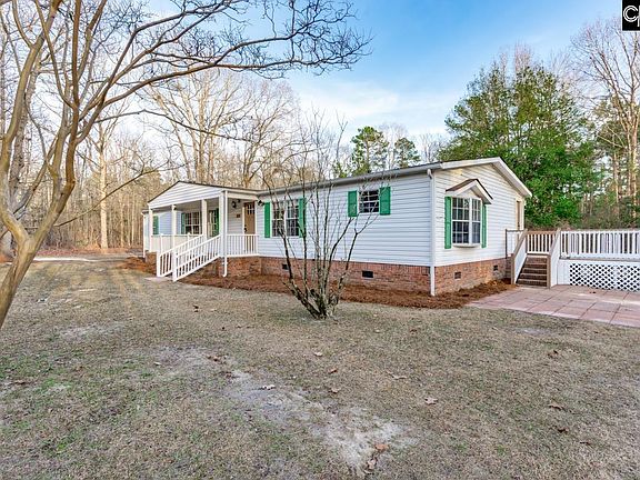 2nd image of 1011 Saddle Club Ln