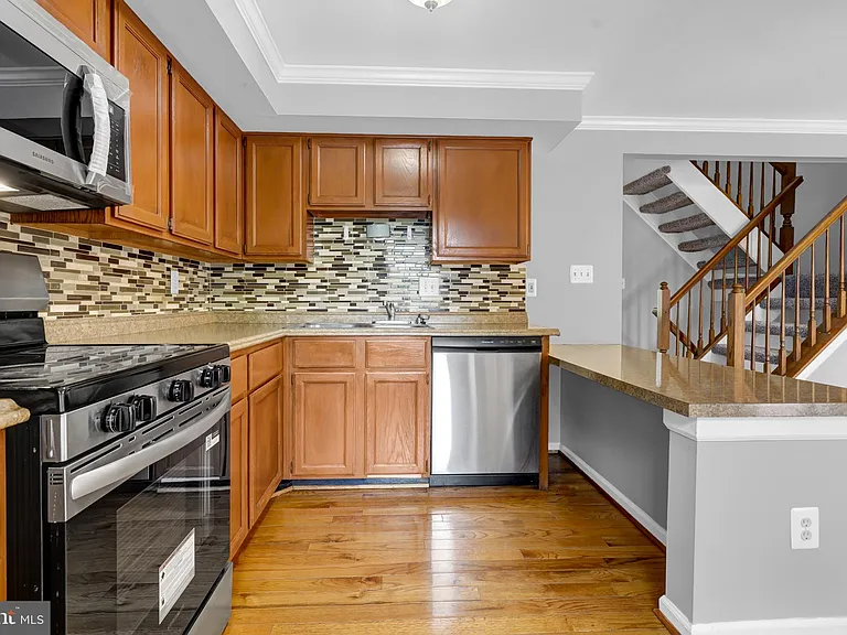 12821 Evansport Pl — Photo 14