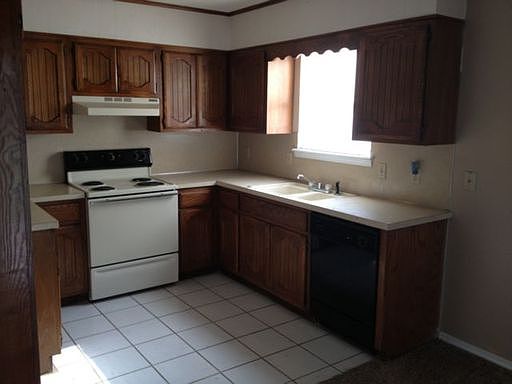 2nd image of 1803 E 66th St S