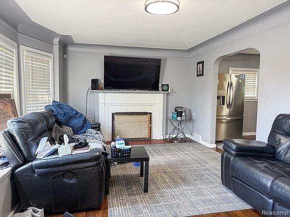 2nd image of 7840 Calhoun St