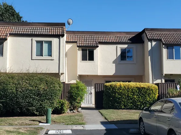 1712 Las Raposas Ct, Santa Rosa, CA 95409