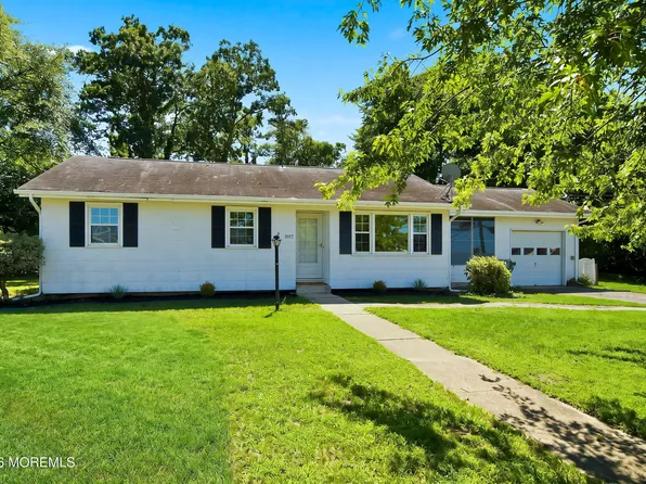 1817 Merrimac Drive, Toms River, NJ 08753
